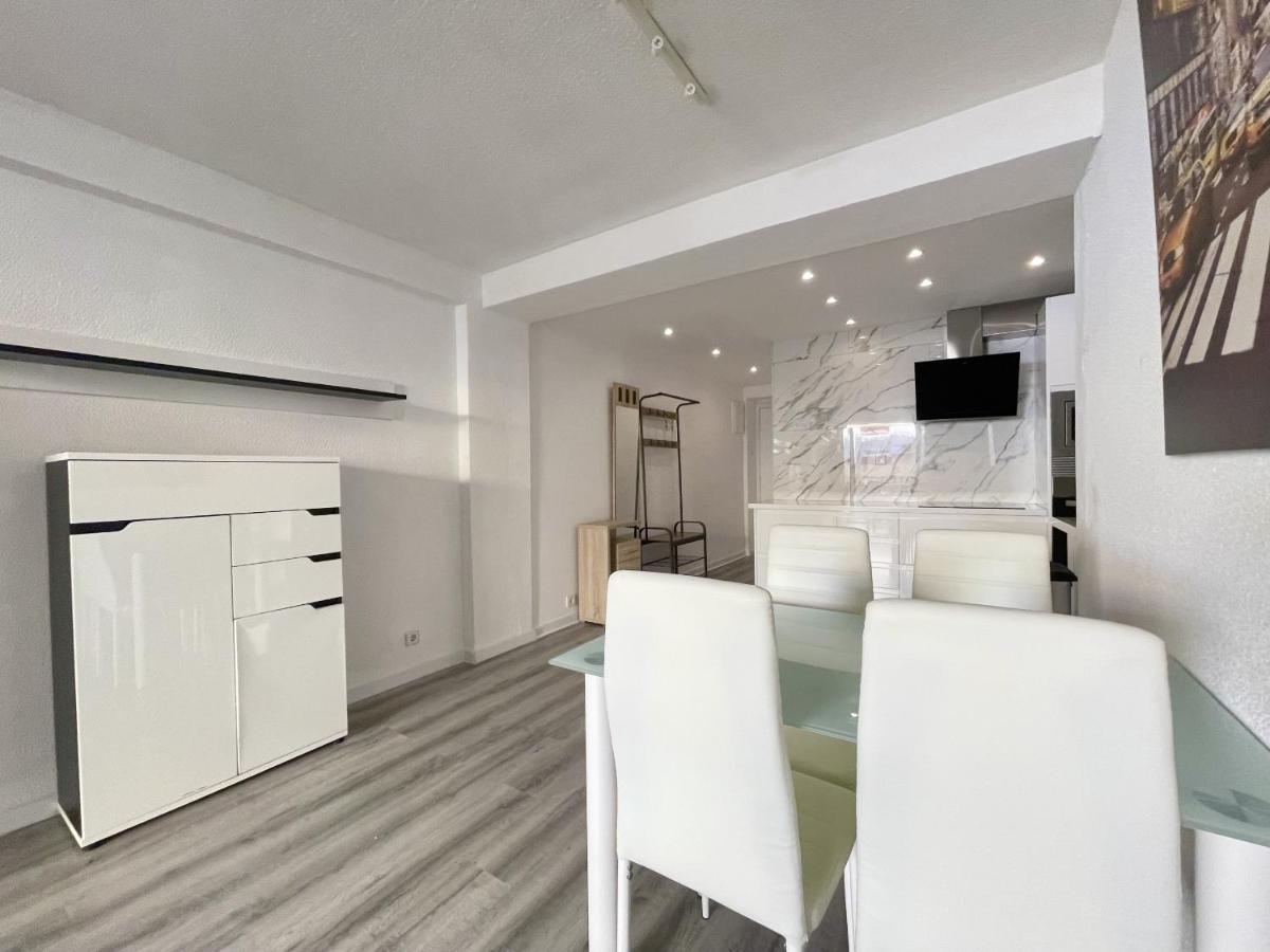 Apartment Navasa Modern Poniente Beach